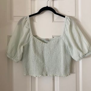 American Eagle Puff Sleeve Top